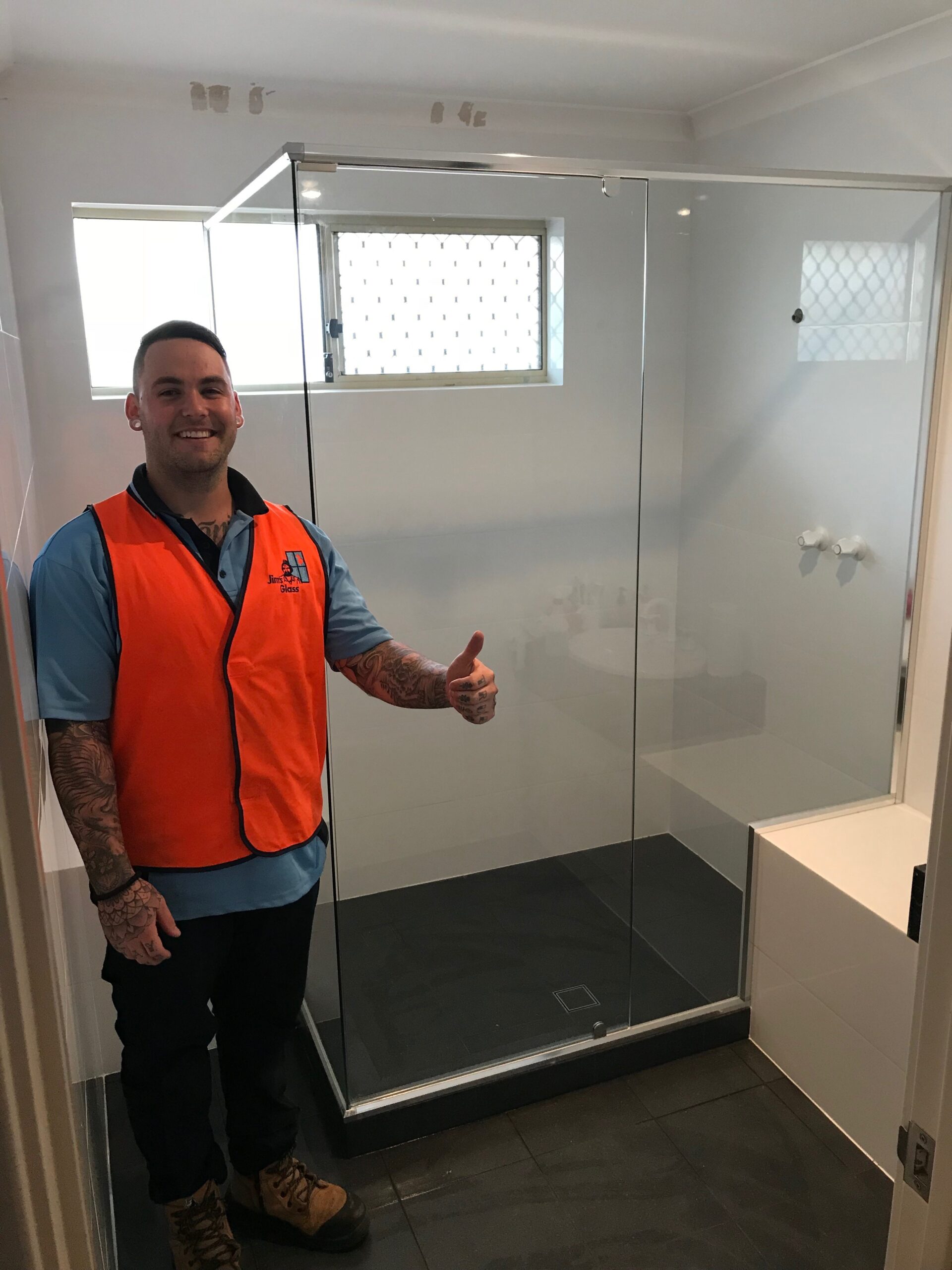 Frameless Shower Screen